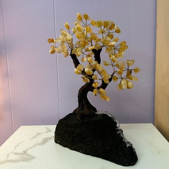 Handmade Citrine Gemstone Tree on an Amethyst Base - Picture 4 of 8
